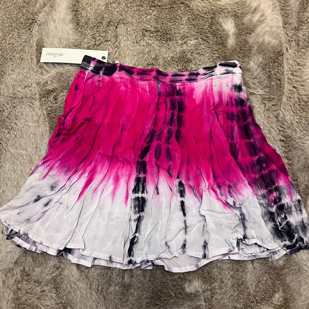 Millau Pink and White Skater Mini Skirt